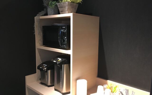 Namba Guesthouse HIVE - Hostel