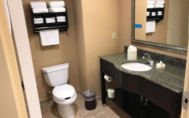 Hampton Inn & Suites Austin - Lakeway