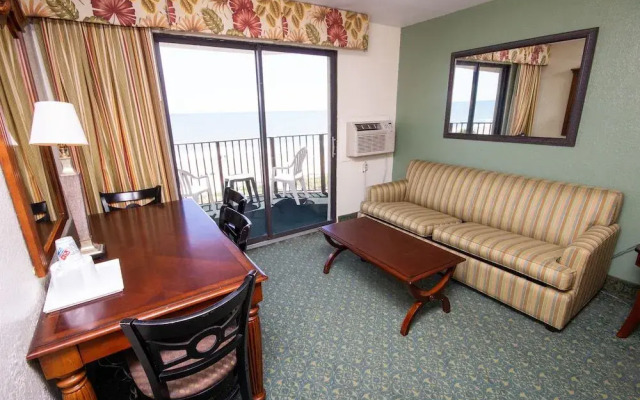 Court Capri Condos by Hosteeva