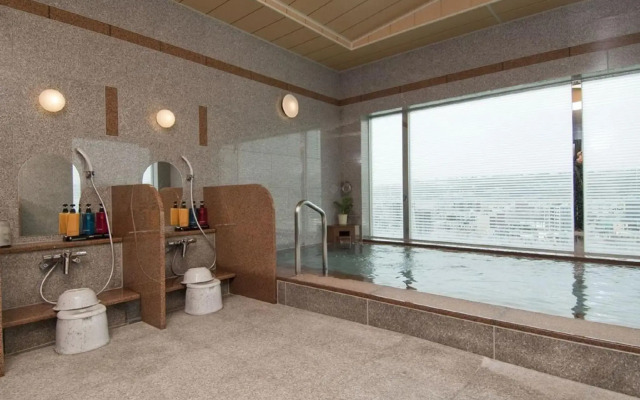 Hotel Route-Inn Higashimuroran Ekimae