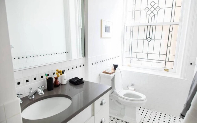 Touraine Unit 104 In Philadelphia