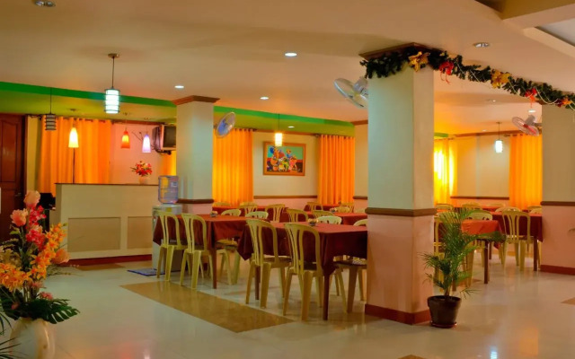 Sea Jewel Beach Resort Puerto Galera