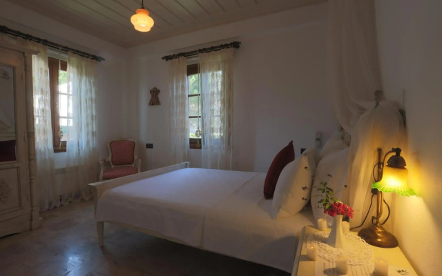 Tas Bahce Hotel Cunda