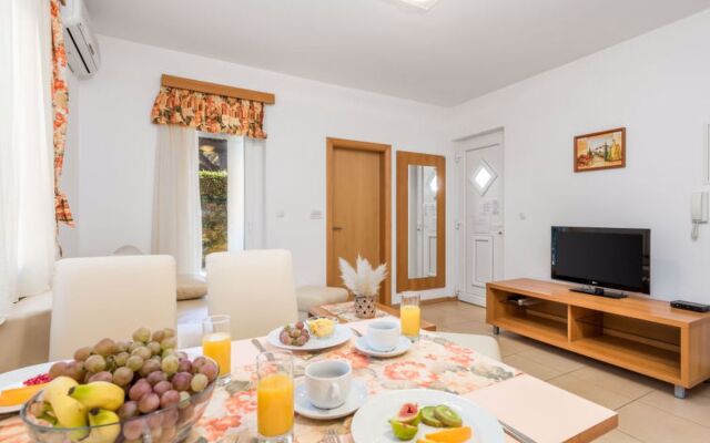 Apartment Petra 4 Spiez