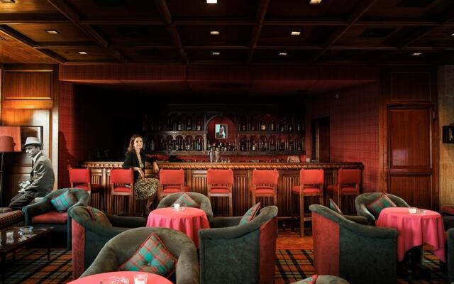 Al Bustan Hotel