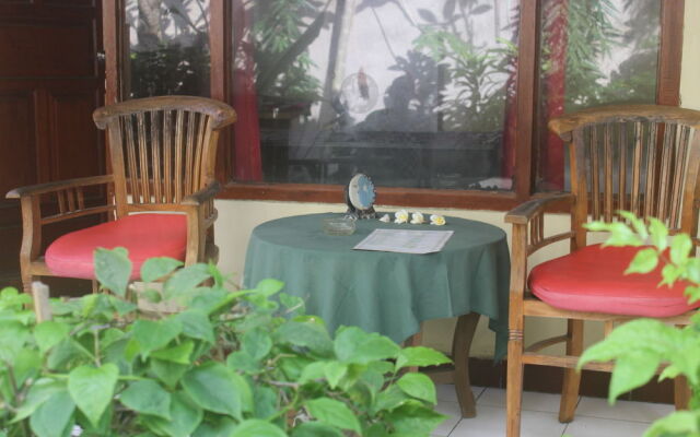 Dwi Utama Bungalow