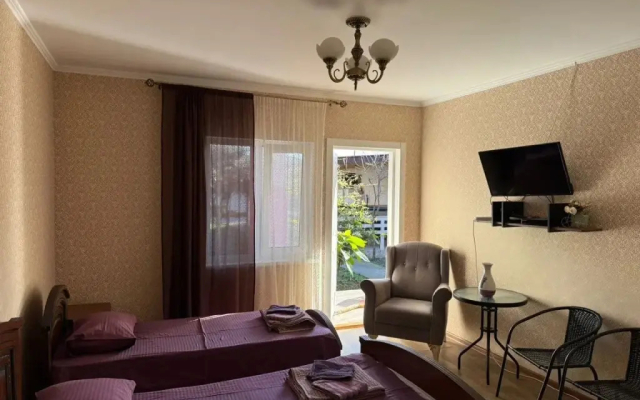 Guest House Panorama