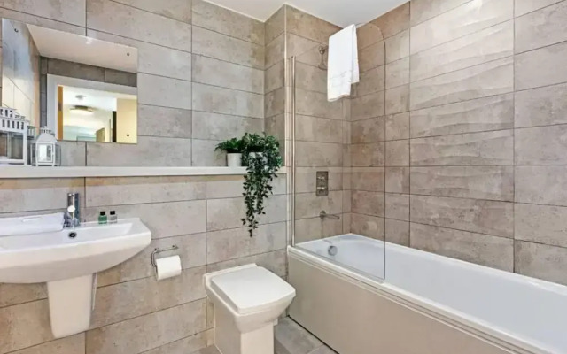 Host Apartments Kings Dock View Baltic Living