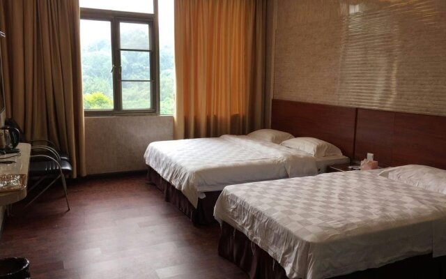Huizhou Luofu Yixuan Hotel