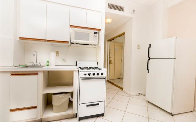 487 Partial Ocean View Hollywood