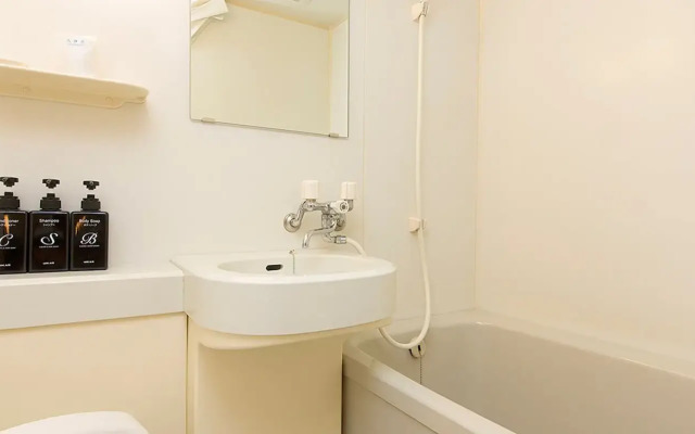 Nagoya B's Hotel