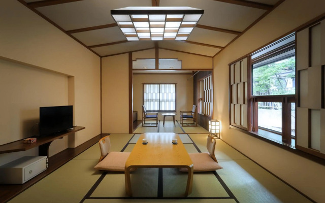 Omiya Ryokan