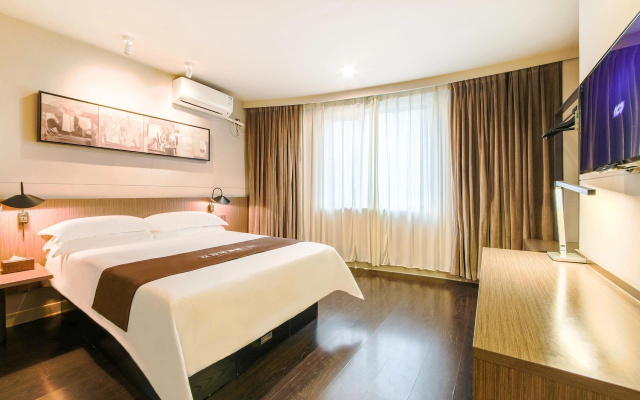 Jinjiang Inn Select Wuhan International Expo Center Maying Road Metro Station