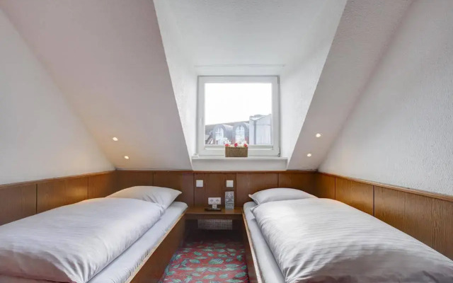 INA Hotel Consul