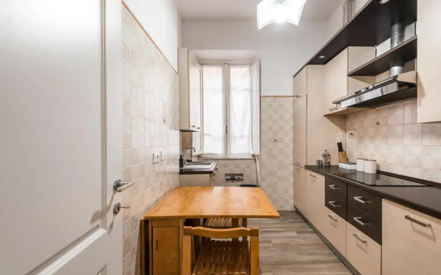 Iflat Mid-Century Modern Vatican Apartment