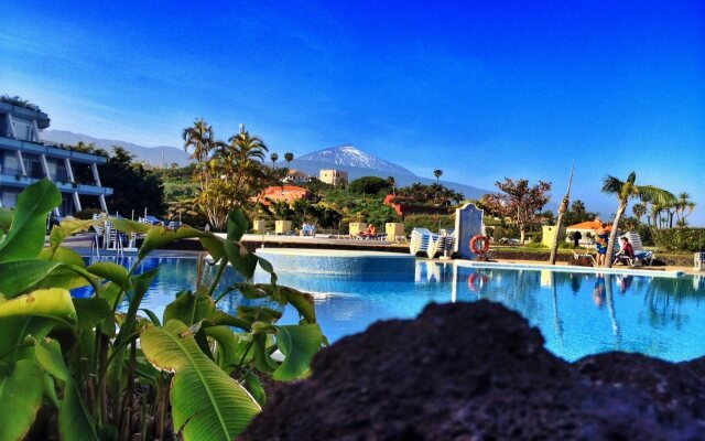 Coral La Quinta Park Suites