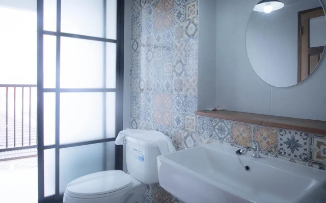 V1 Room Hotel