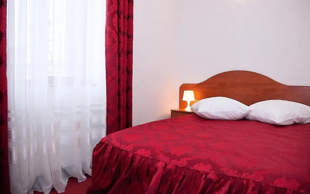 Hotel Rusu
