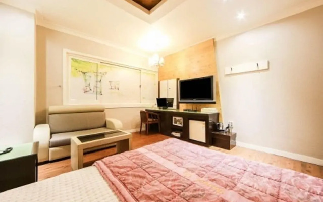O2 motel