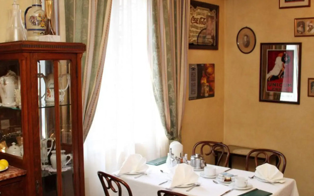 Levay Villa Hotel