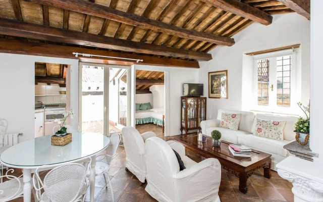 Spanish Steps Area - My Extra Home