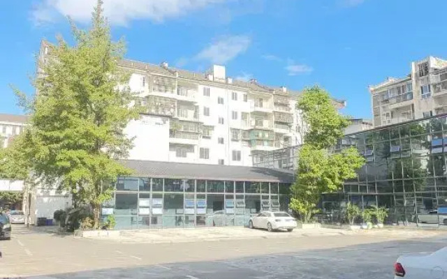Years of Mountain Residence Hot Spring Hotel