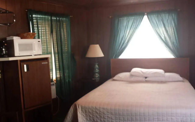 Driftwood Lodge