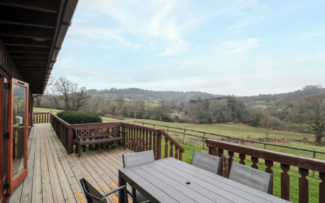The Willow Lodge