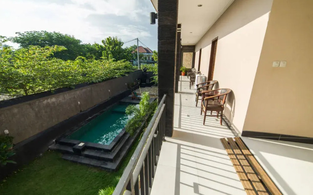 ZEN Rooms Bukit Jimbaran Buana