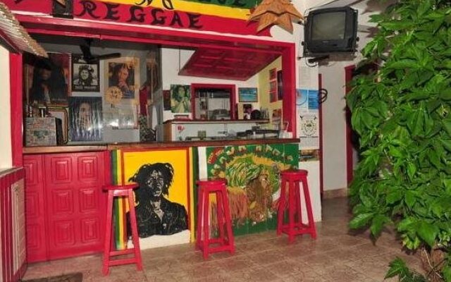 Pousada Escorregue no Reggae