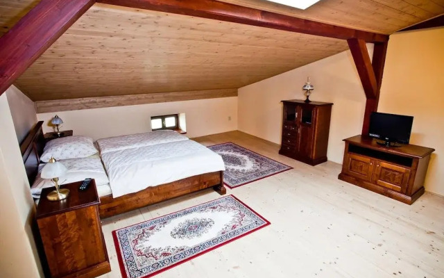 Pension Rothschildův dvůr