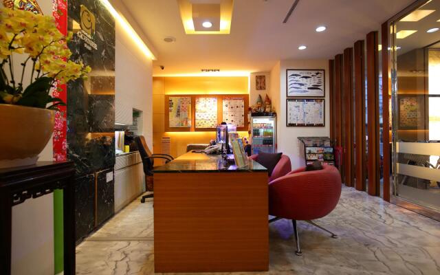Corner B&B