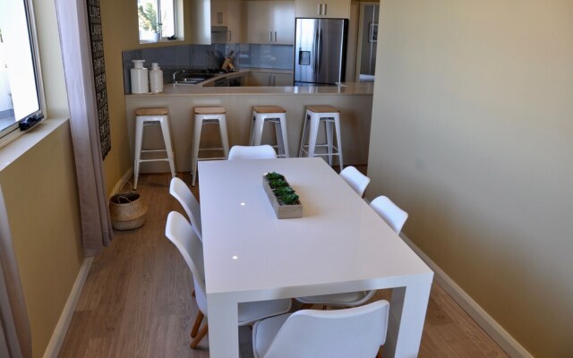 Luxury Beach Escape 90mins from Sydney