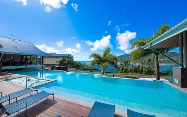 Coastal Charm On Airlie