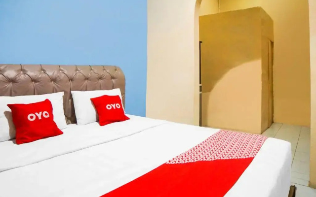 OYO 92076 Sky Residence Cengkeh
