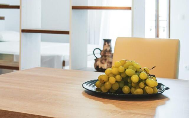 Apartments by the sea Sevid, Trogir - 18745
