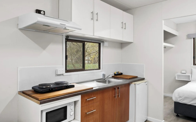 Shepparton Holiday Park and Village