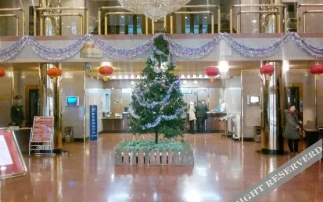 Xining Small Bridge Hotel