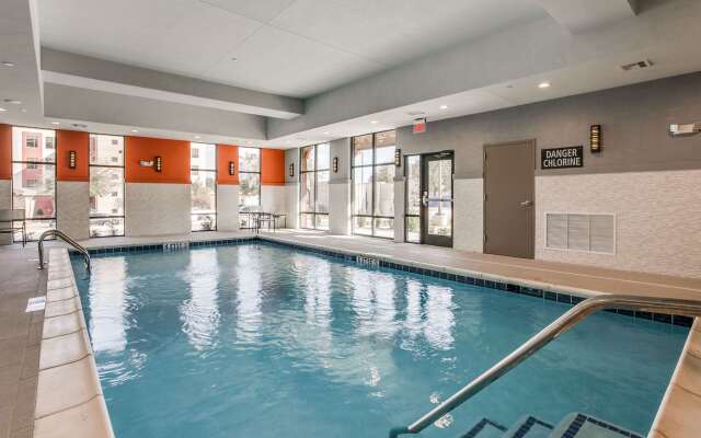 Hampton Inn & Suites North Dallas Central Expy