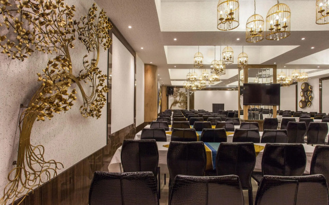Montana Grand Phuket