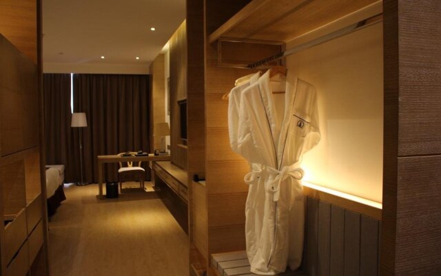 Huashan International Hotel