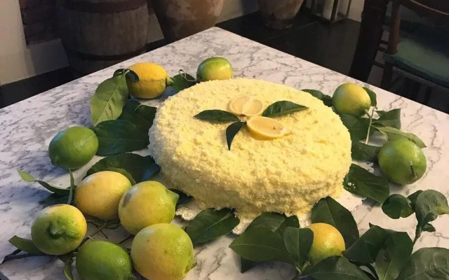 Castello D'Alcontres B&B