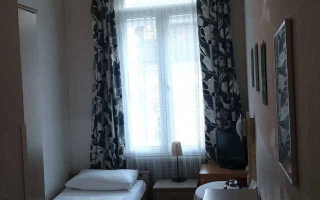 Hotel Pension Stadtpark