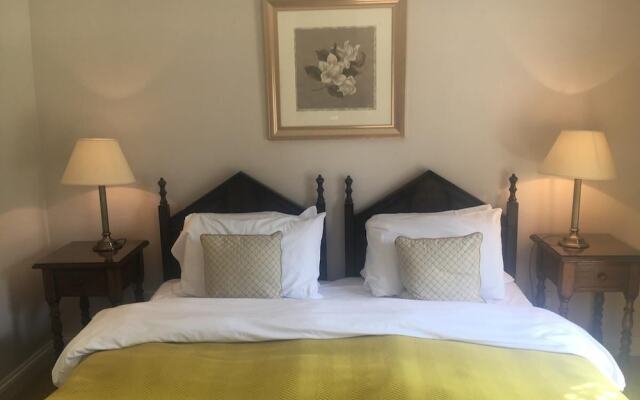 Dinham Hall & Elliotts Bistro