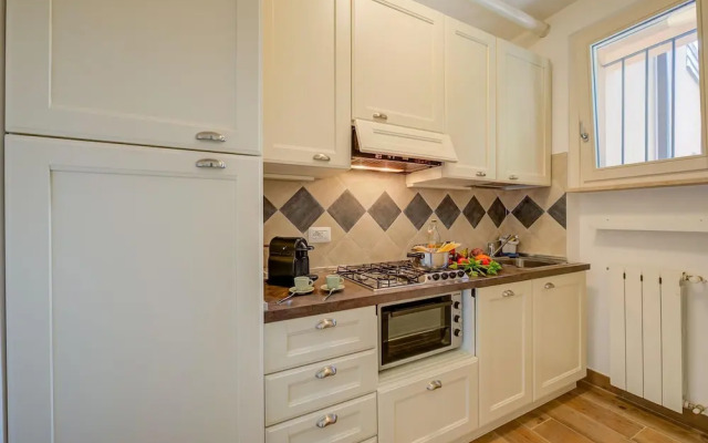 La Casa Accanto With Shared Pool