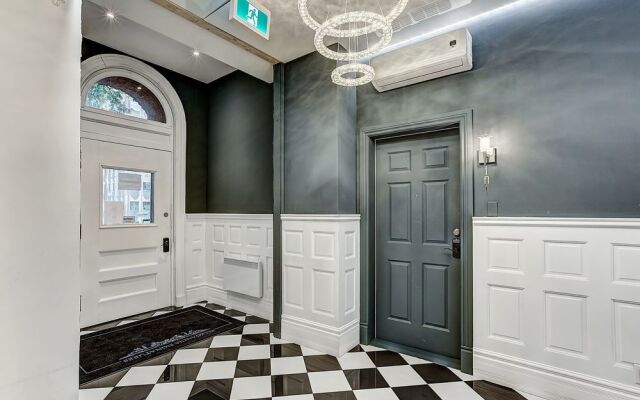 Bouticroom Studios Museums Premiumstays