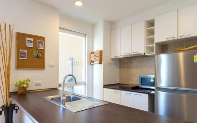 Baan San Ploen Condominium by Renvio