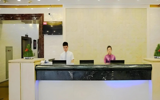 Sun Island Holiday Hotel
