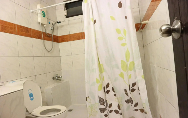 999 Triple Nine Guesthouse & Hostel Chiangmai