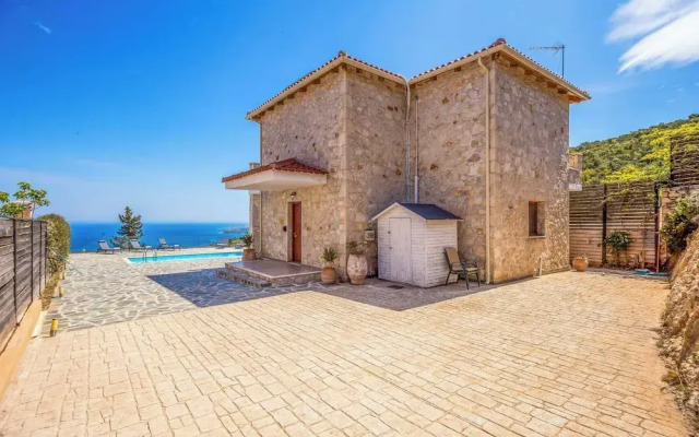Orient Villa